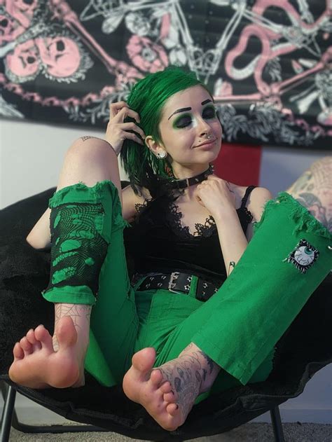 goth girl feet porn|goth